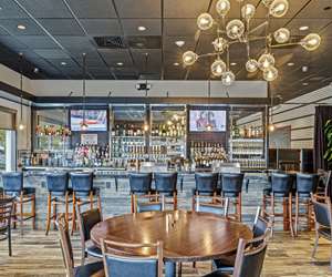 The Pantry RVC, Rockville Centre brunch dinner restaurant, bar room
