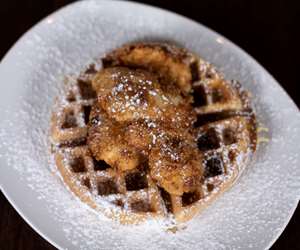 The Pantry RVC, Rockville Centre brunch dinner restaurant, chicken and waffles