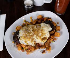 The Pantry RVC, Rockville Centre brunch dinner restaurant, steak and eggs