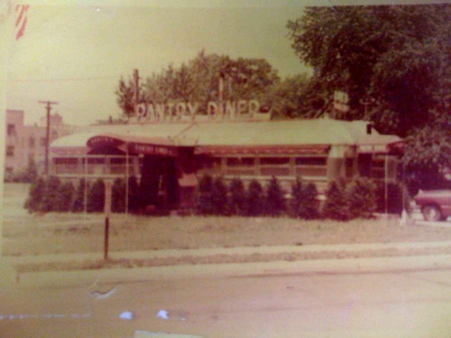 The original Pantry diner in Rockville Centre, New York circa 1949.