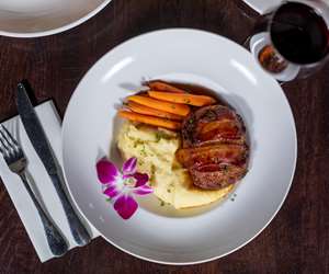 The Pantry RVC, Rockville Centre brunch and dinner restaurant, meatloaf entree